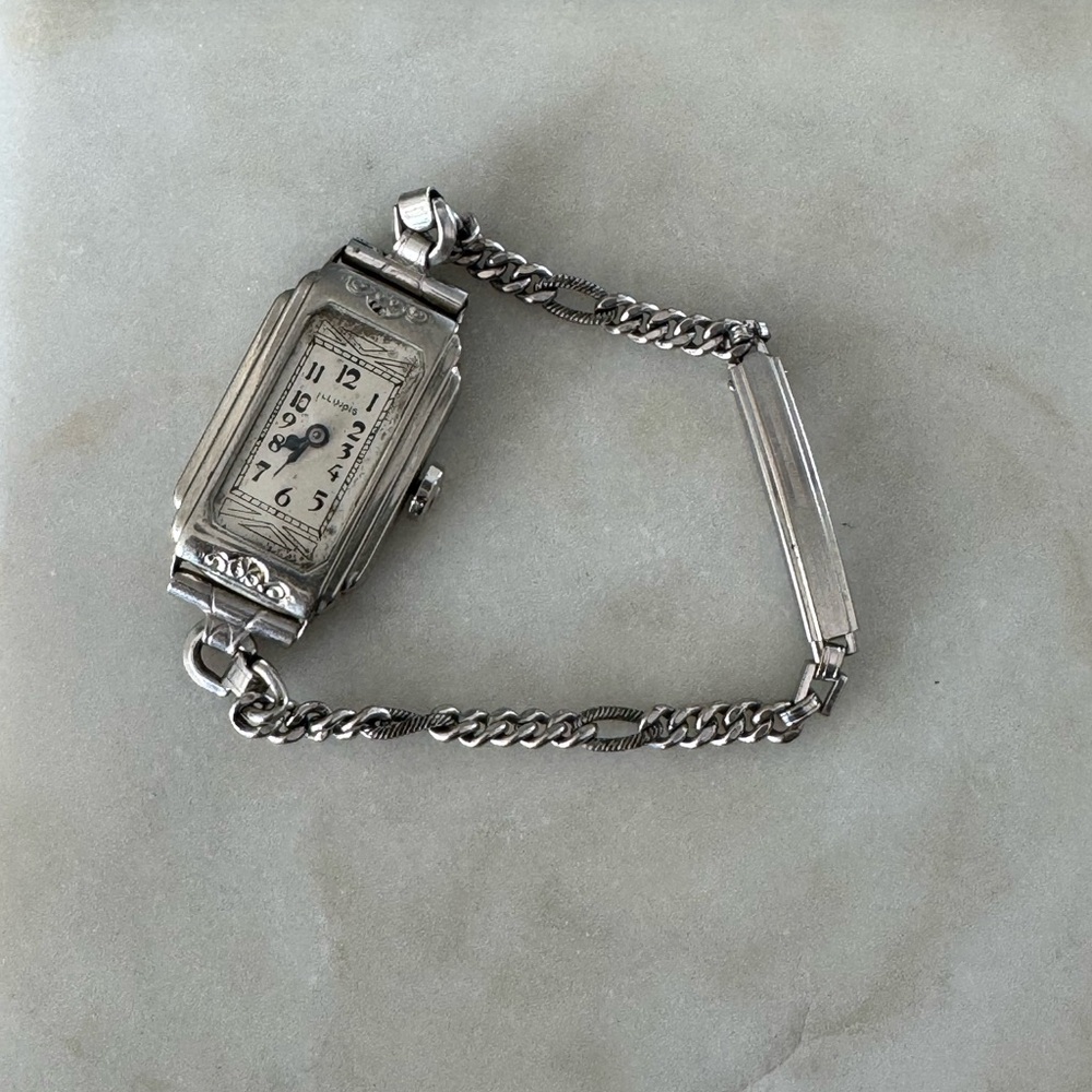 Antique 1920s Illinois watch - operational!